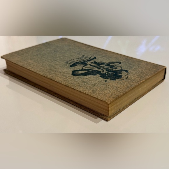 Vintage 1934 The Dana Girls - The Secret at Lone Tree Cottage by Carolyn Keene - Picture 13 of 14